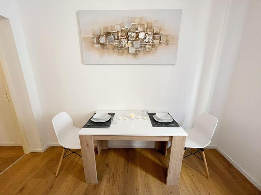 Rm-0 - Appartement F2 Au Rdc A Mulhouse Pour 1-2 Pers 외부 사진