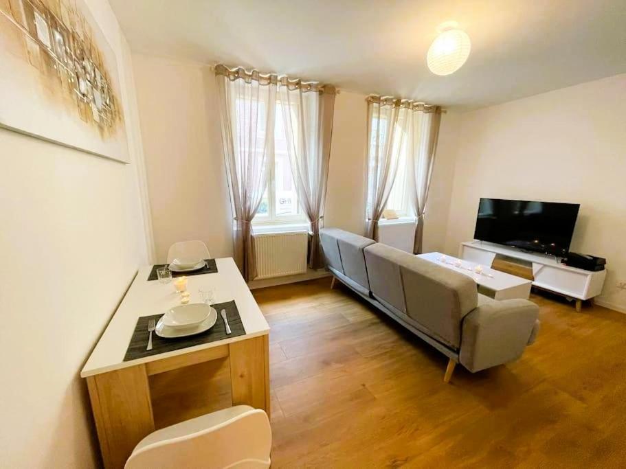 Rm-0 - Appartement F2 Au Rdc A Mulhouse Pour 1-2 Pers 외부 사진